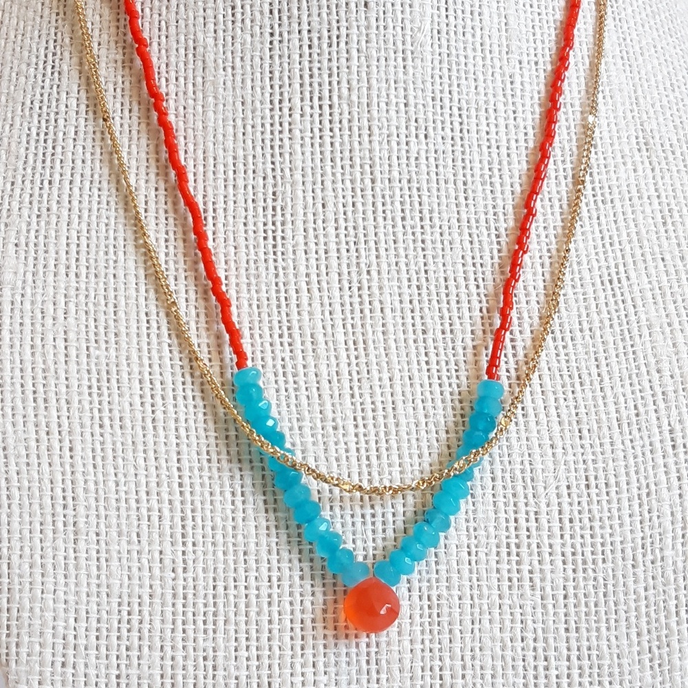 A.V. Max Neckace Gold Chain Blue & Red Crystal